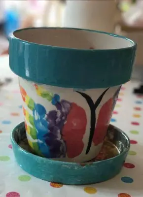 painting-plant-pots